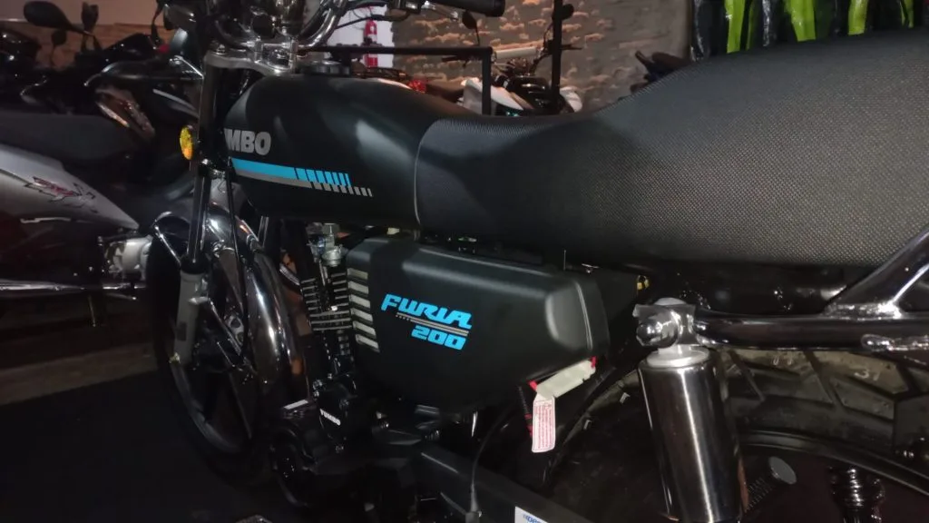 Yumbo Furia 200