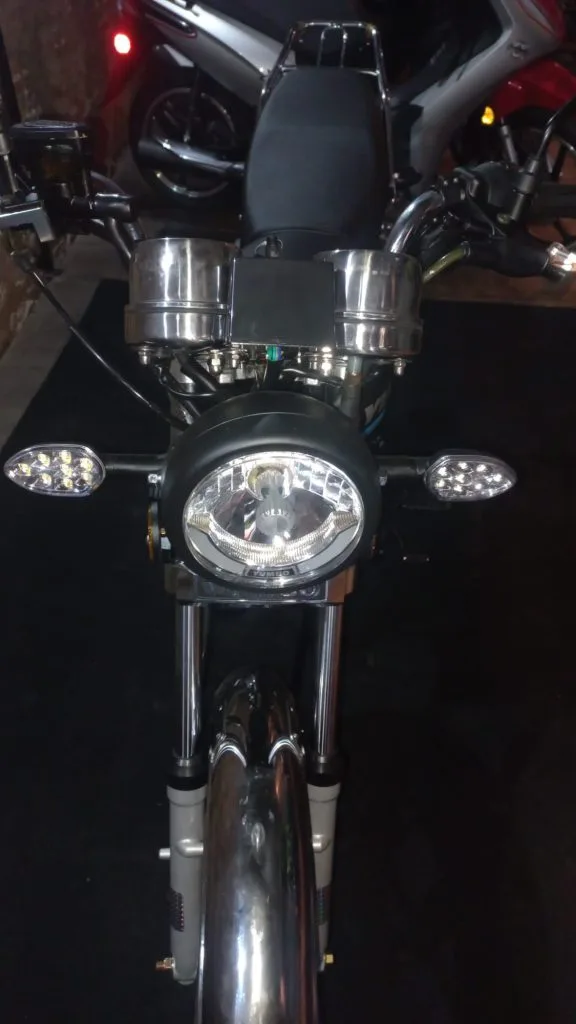 Yumbo Furia 200