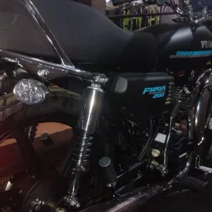 Yumbo Furia 200: imagen 6