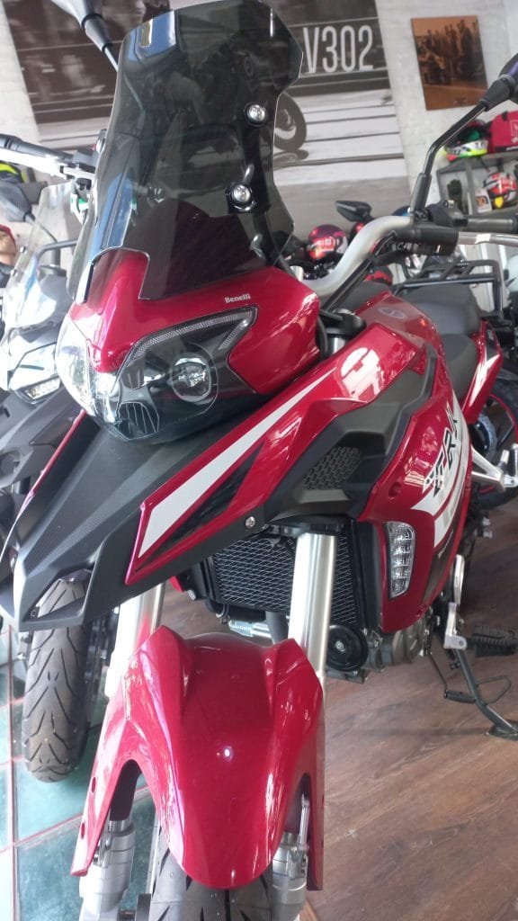 Benelli TRK 251