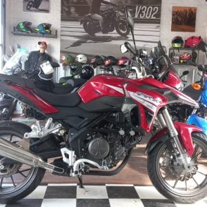 Benelli TRK 251