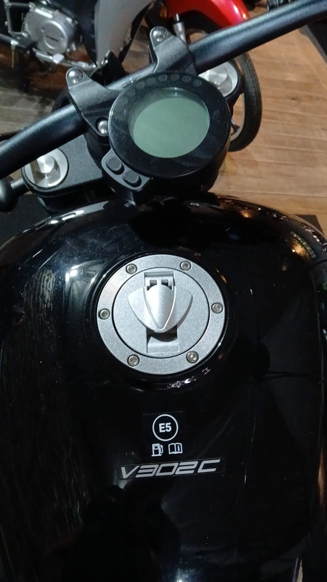 Keeway V302 Benda: imagen 19