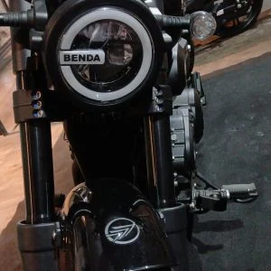 Keeway V302 Benda: imagen 17