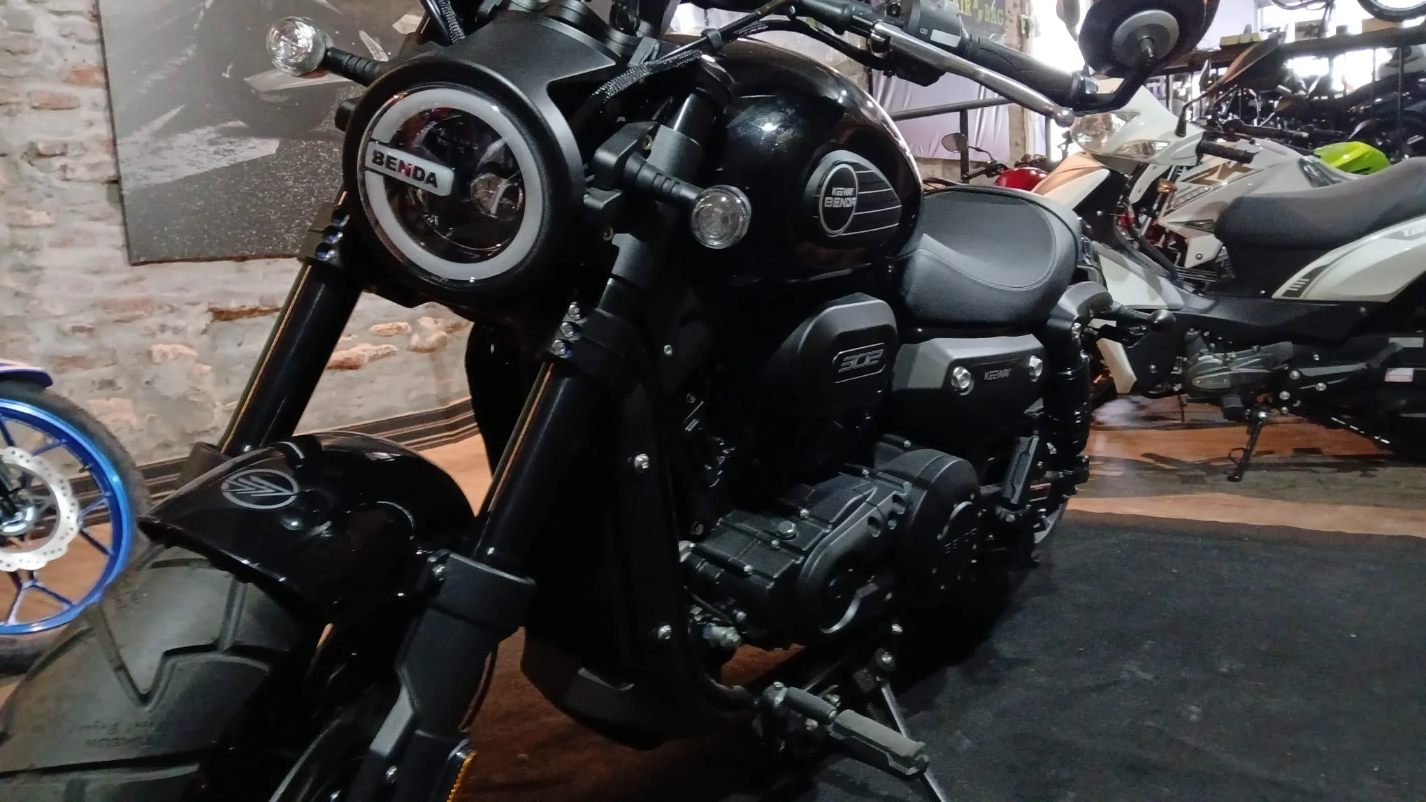 Keeway V302 Benda: imagen 16