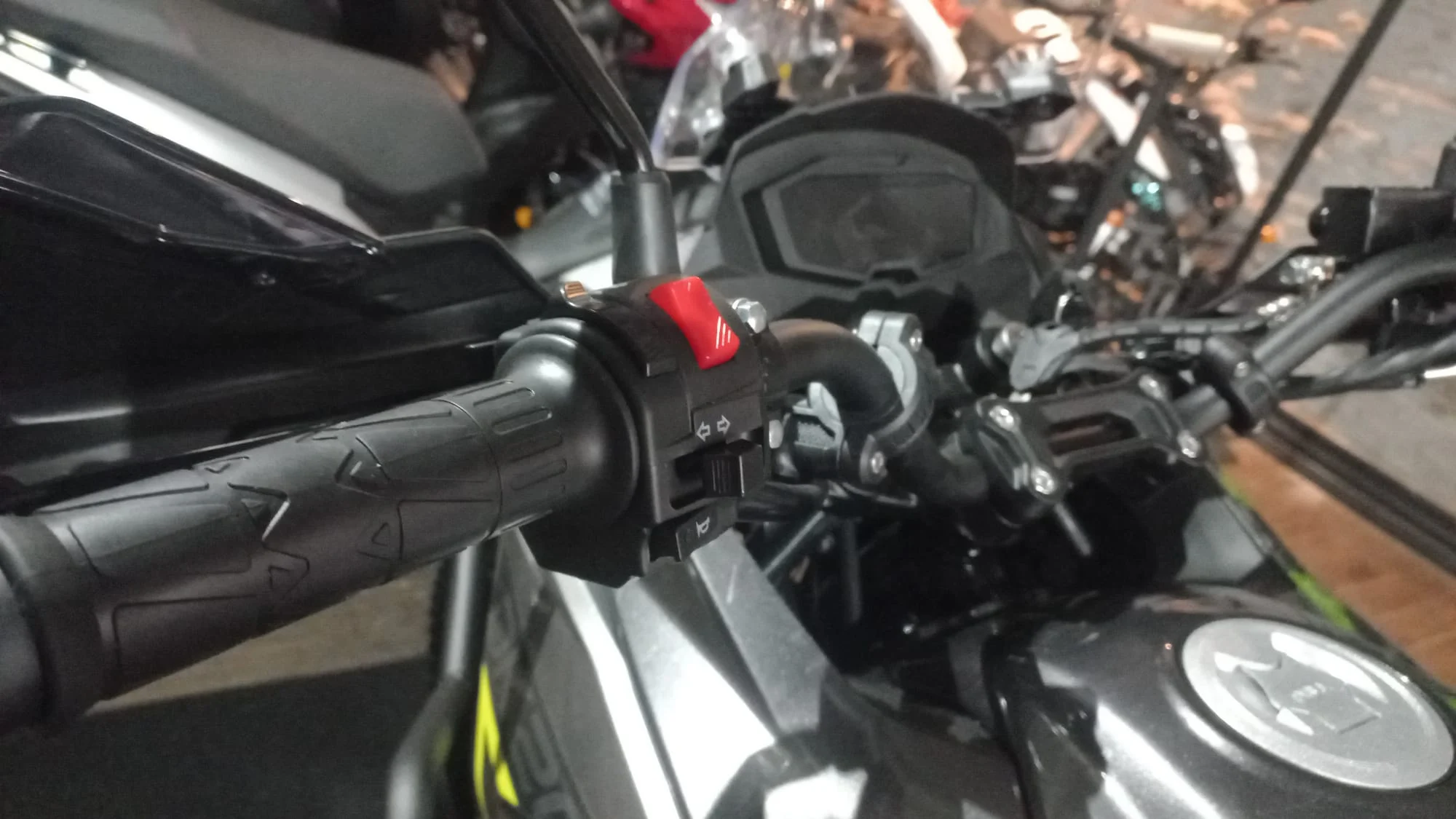 Yumbo DK 200 ADV: imagen 14