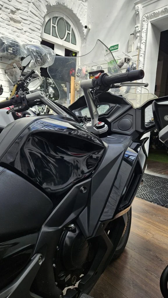 CF Moto TR 650