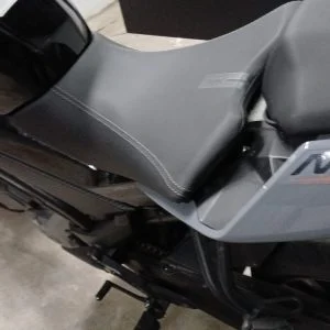 CFMOTO NK300: imagen 8