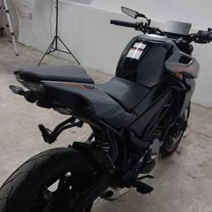 CFMOTO NK300: imagen 4